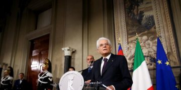 Macri and his rivals will face each other in two debates before the presidential elections in Argentina