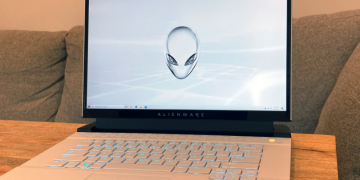 Alienware M15 R3 Gaming Laptop
