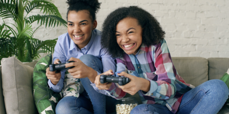 Social Benefits of Online Games