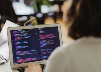 Three Ways Learning Government Software Programming Can Advance Your Career