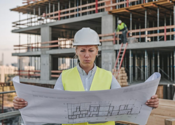 Choosing the Right Construction Company Key Questions to Ask Before Hiring